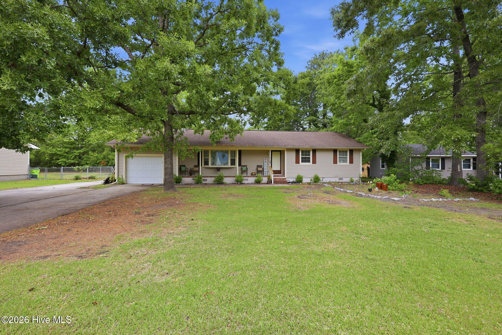 109 Bells Court Havelock, NC 28532 - Photo 2 of 40 2-web-or-mls-0C0A4136