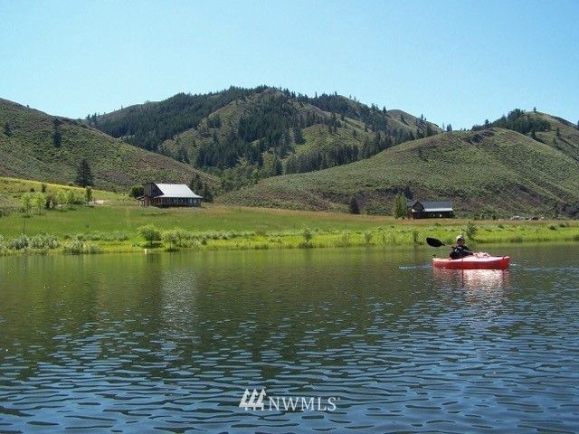 136 Davis Lake Road Winthrop, WA 98862 - Photo 1 of 20 Gallery Image 1