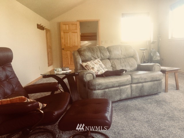 136 Davis Lake Road Winthrop, WA 98862 - Photo 7 of 20 Gallery Image 7