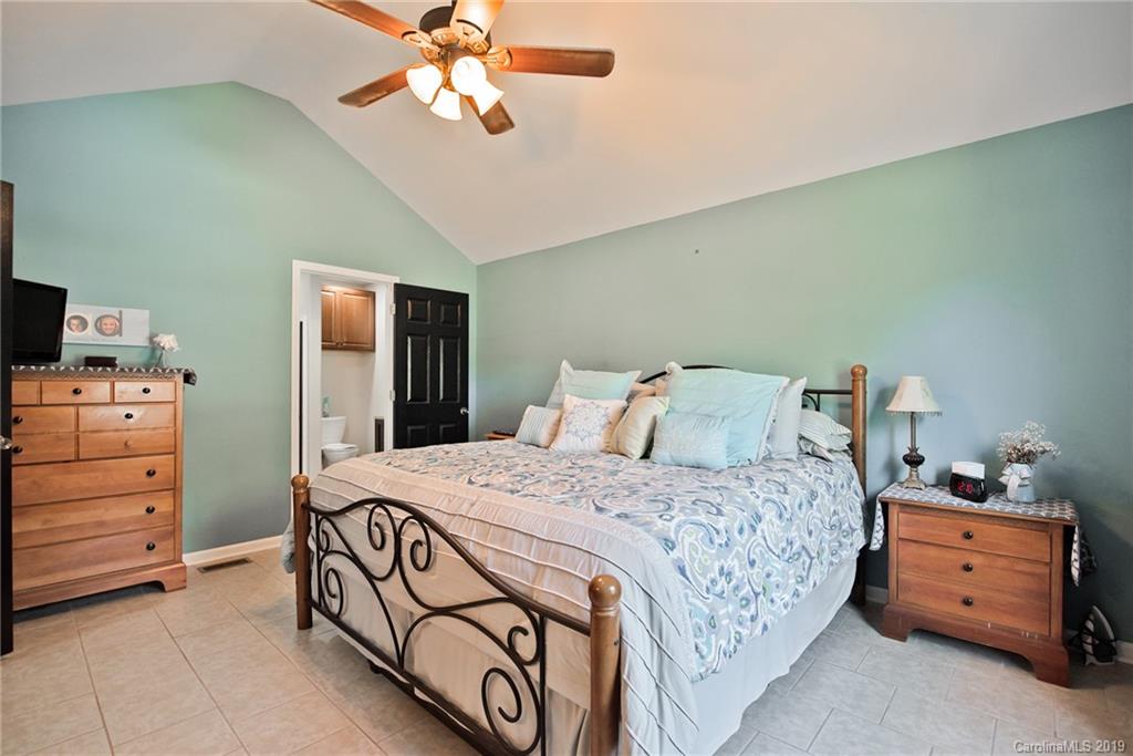 10528 Kerns Road Huntersville, NC 28078 - Photo 21 of 38 Gallery Image 21