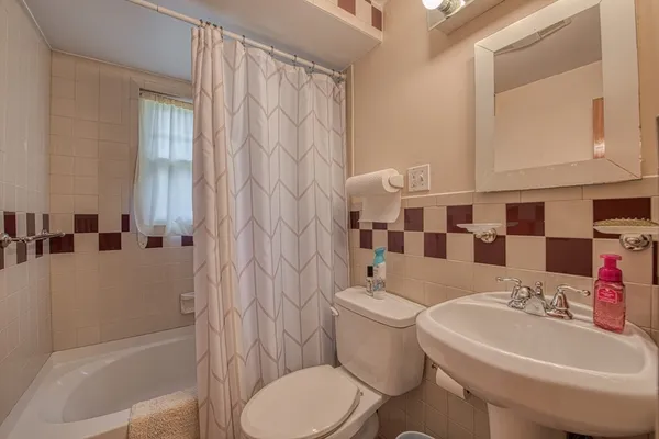 $760,000 | 7 Oakwood Avenue, Randolph, MA 02368