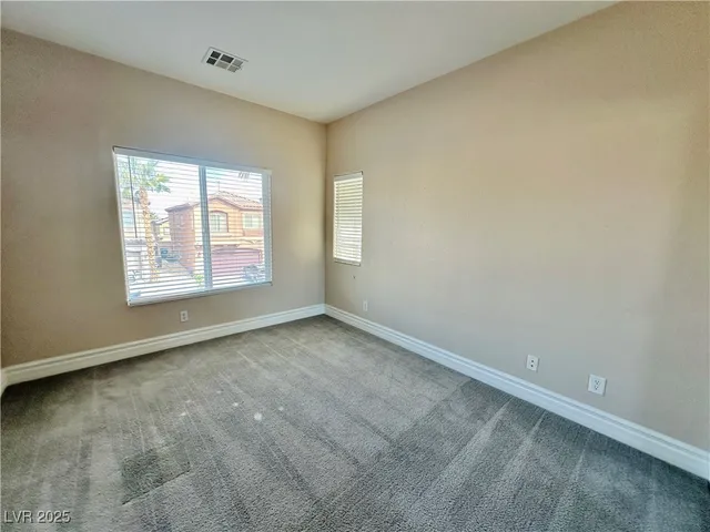 $2,095 | 285 Caddy Bag Court, Las Vegas, NV 89148