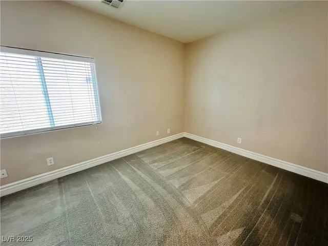 $2,095 | 285 Caddy Bag Court, Las Vegas, NV 89148