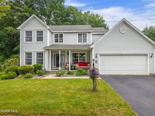 $775,000 | 12 Flying Dutchman Way, Saratoga Springs, NY 12866