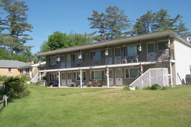 $900 | 55 Paradise Lane, Unit 7, Bristol, NH 03222