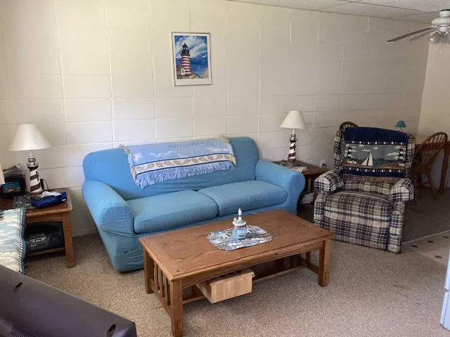 $900 | 55 Paradise Lane, Unit 7, Bristol, NH 03222