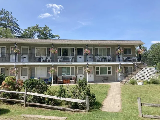 $900 | 55 Paradise Lane, Unit 7, Bristol, NH 03222