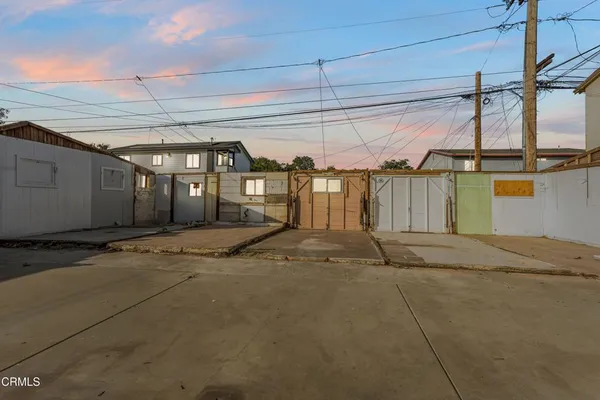 $650,000 | 425 West 1st Street, Oxnard, CA 93030