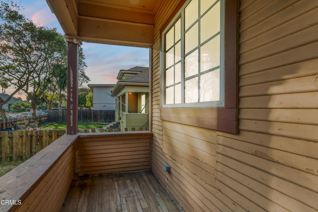 425 West 1st Street Oxnard, CA 93030 - Photo 4 of 22