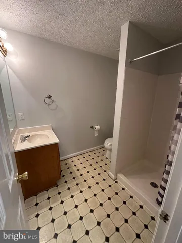 $1,800 | 104 Peridot Place, Stephens City, VA 22655