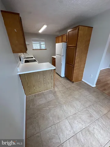 $1,800 | 104 Peridot Place, Stephens City, VA 22655