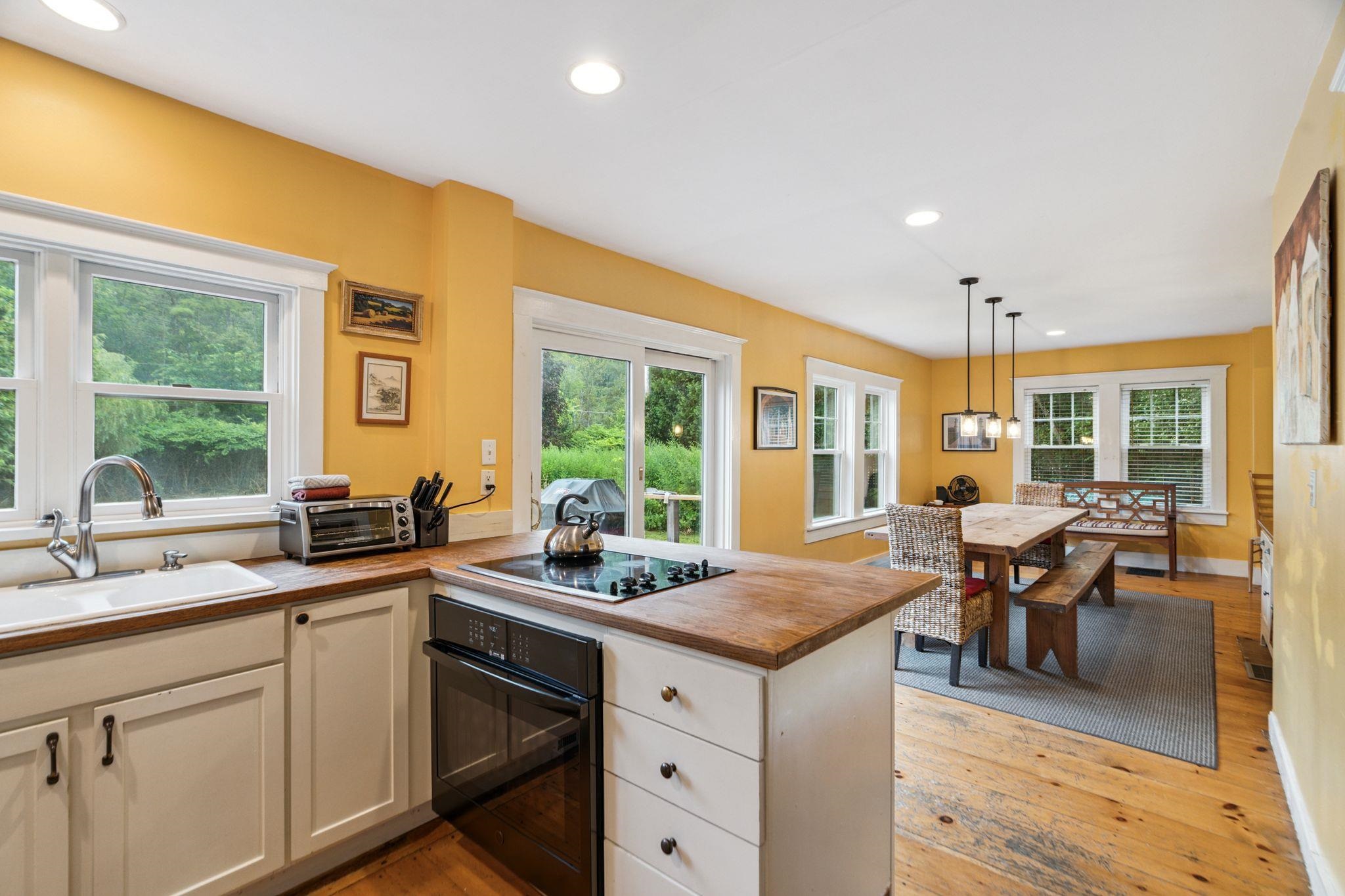 3364 West Woodstock Road Woodstock, VT 05091 - Photo 14 of 35