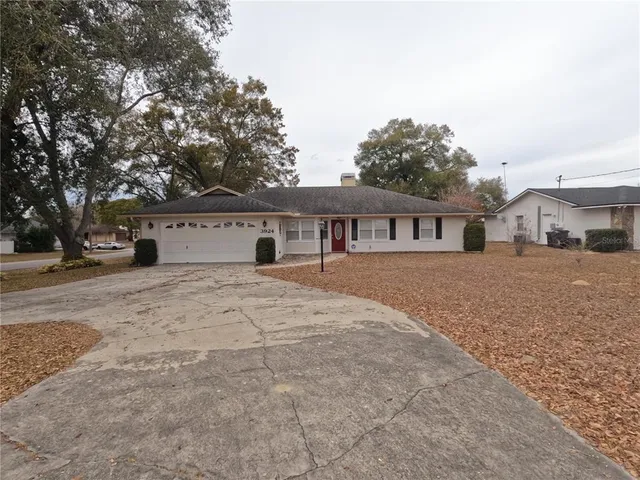 $359,900 | 3924 Crews Lake Drive, Lakeland, FL 33813