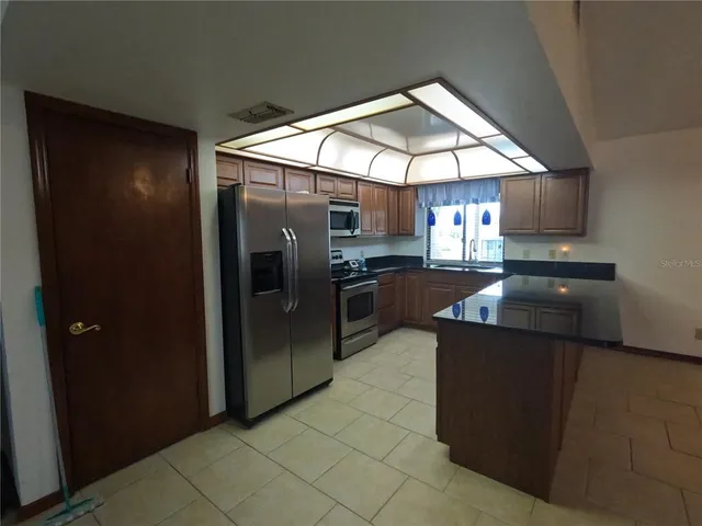 $359,900 | 3924 Crews Lake Drive, Lakeland, FL 33813