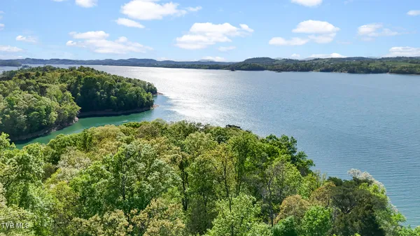 $1,300,000 | 7366 Circle Point Drive, Talbott, TN 37877