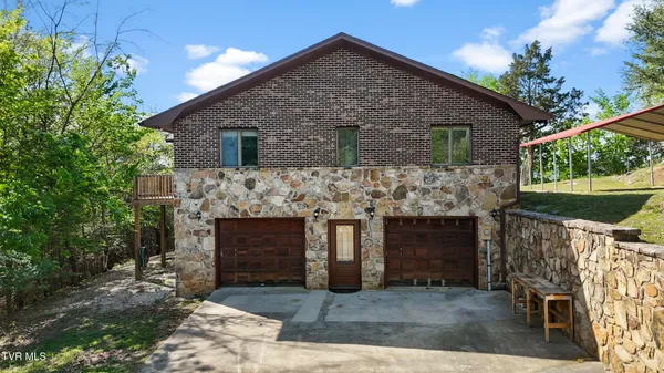 $1,300,000 | 7366 Circle Point Drive, Talbott, TN 37877