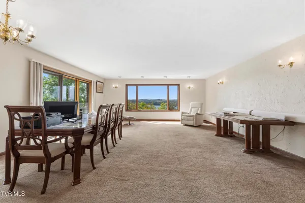 $1,300,000 | 7366 Circle Point Drive, Talbott, TN 37877