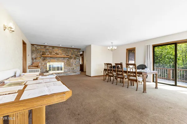 $1,300,000 | 7366 Circle Point Drive, Talbott, TN 37877