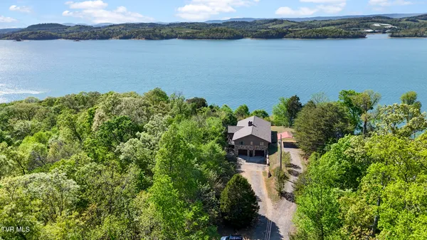 $1,300,000 | 7366 Circle Point Drive, Talbott, TN 37877