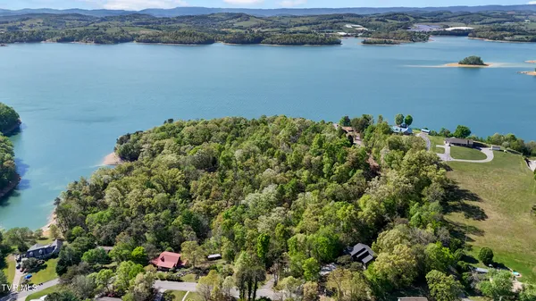 $1,300,000 | 7366 Circle Point Drive, Talbott, TN 37877