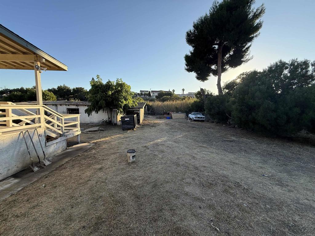 2220 Rachael Avenue National City, CA 91950 - Photo 22 of 26 a view of a two chairs and a table in the patio