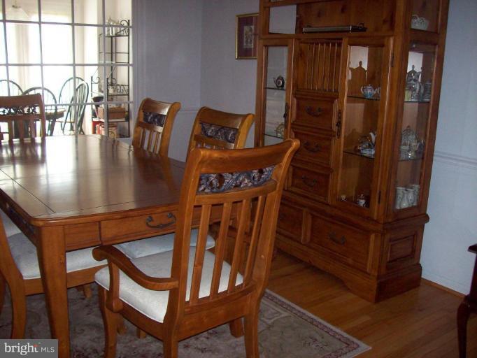 3851 Inverness Road Fairfax, VA 22033 - Photo 2 of 23 Dining Room