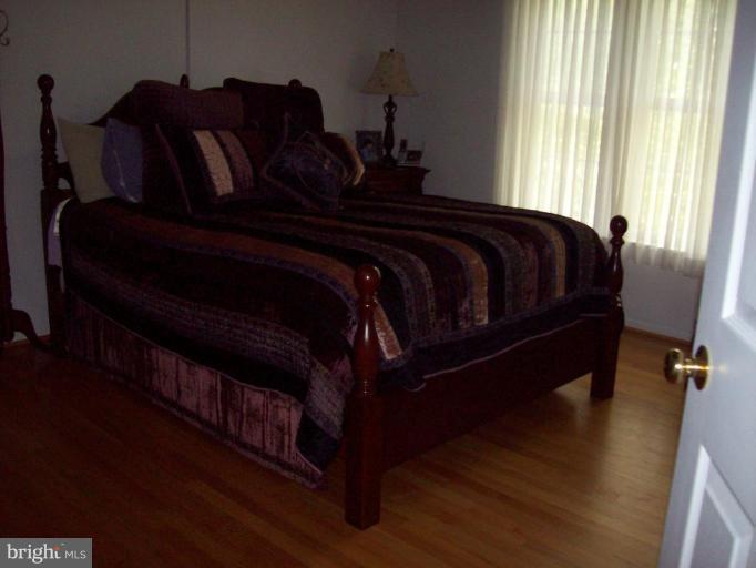 3851 Inverness Road Fairfax, VA 22033 - Photo 8 of 23 Apartment Bedroom