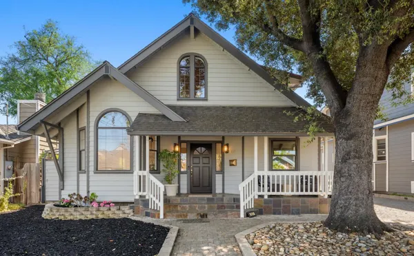 $3,298,000 | 537 Mountain View Avenue, Mountain View, CA 94041