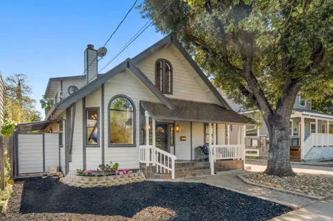 $3,298,000 | 537 Mountain View Avenue, Mountain View, CA 94041