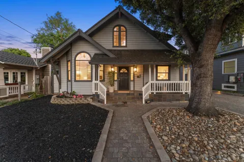 $3,298,000 | 537 Mountain View Avenue, Mountain View, CA 94041