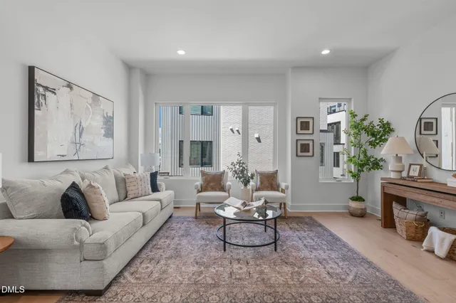 $759,000 | 2008 Moody, Durham, NC 27701