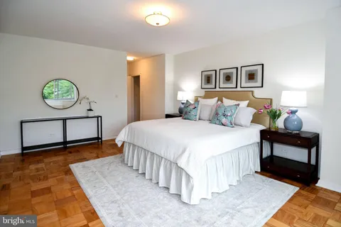 $1,200,000 | 2801 New Mexico Avenue Northwest, Unit 717, Washington, DC 20007
