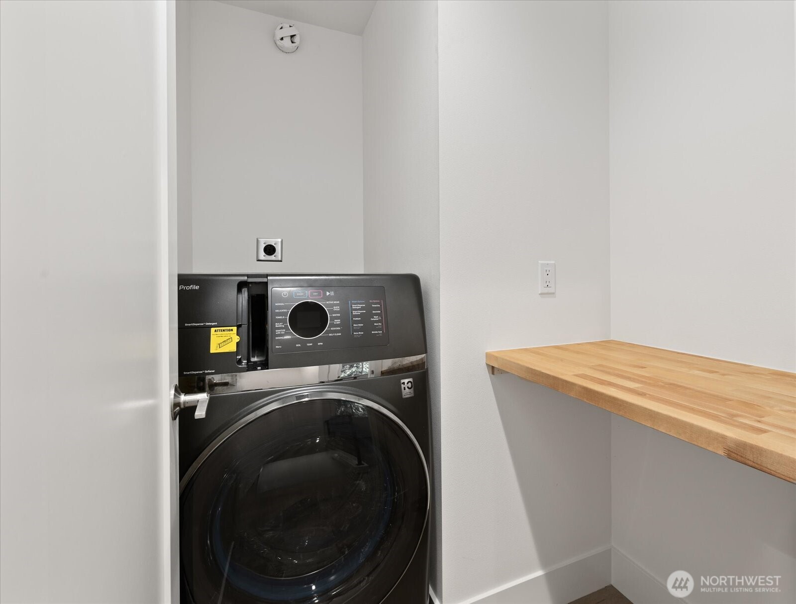 2349 Northeast 127th Street Seattle, WA 98125 - Photo 18 of 25