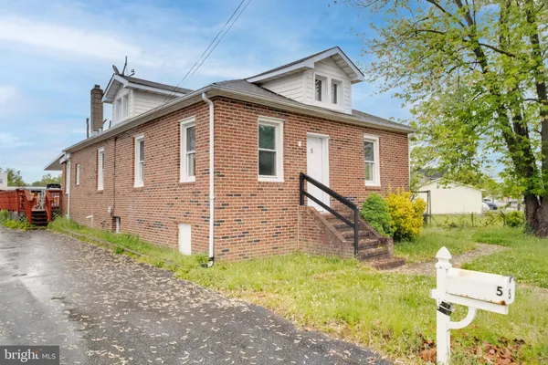 $259,900 | 5 Homeland Avenue, Middle River, MD 21220