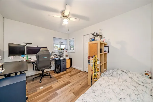 $919,900 | 11902 206th Street, Lakewood, CA 90715