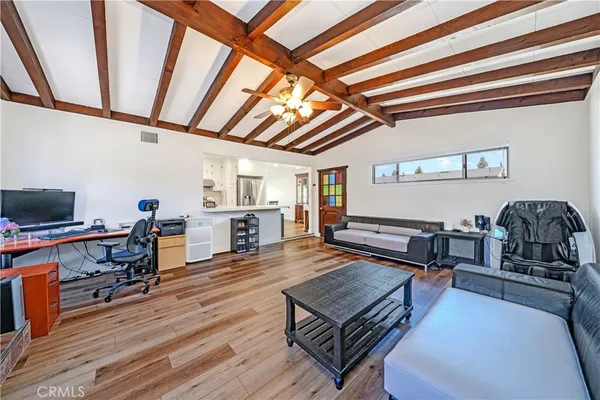 $919,900 | 11902 206th Street, Lakewood, CA 90715