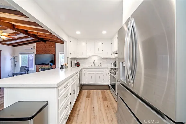 $919,900 | 11902 206th Street, Lakewood, CA 90715