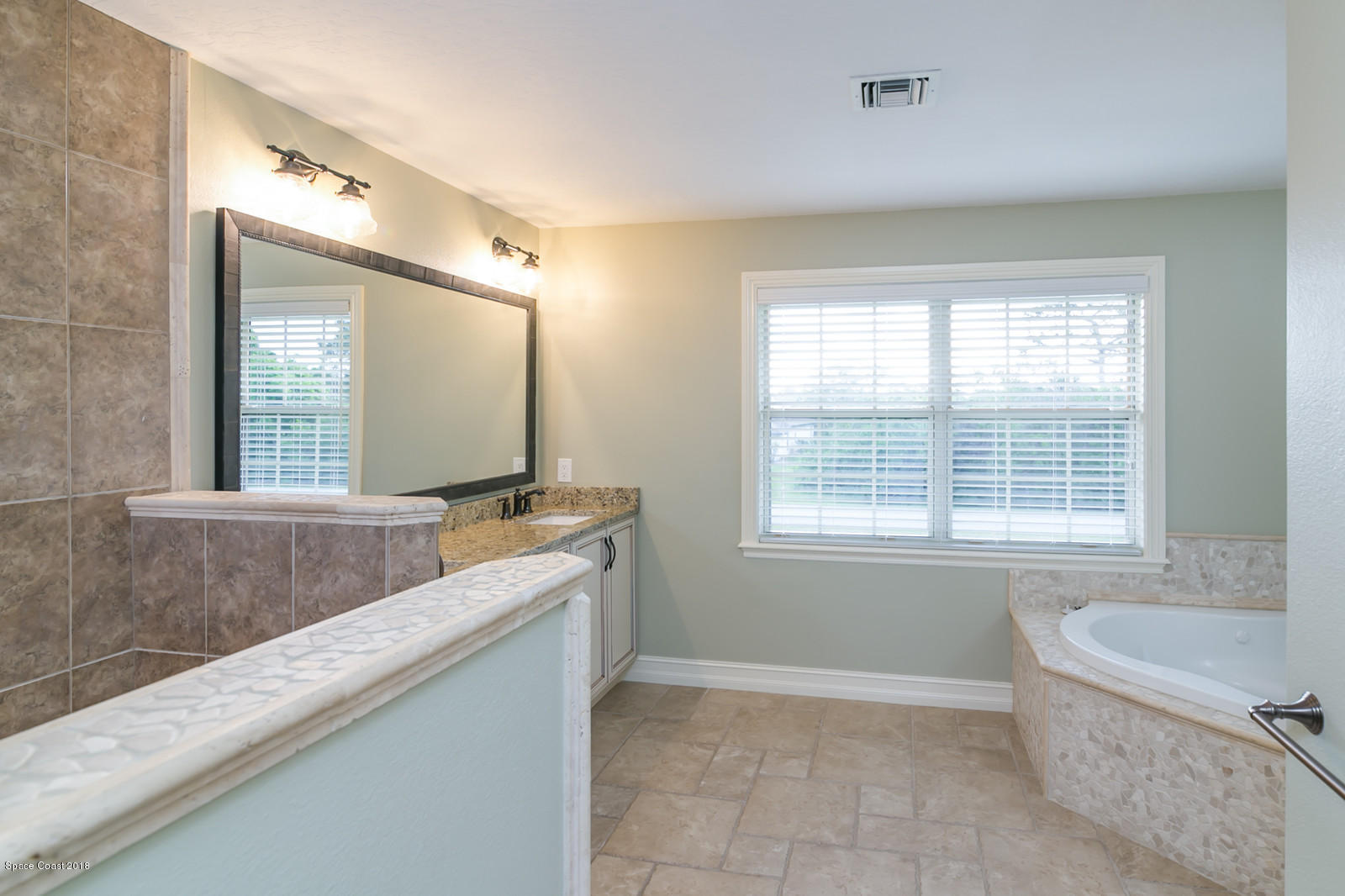 4172 Sparrow Hawk Road Melbourne, FL 32934 - Photo 29 of 77 31_SparrowHawk156_mls