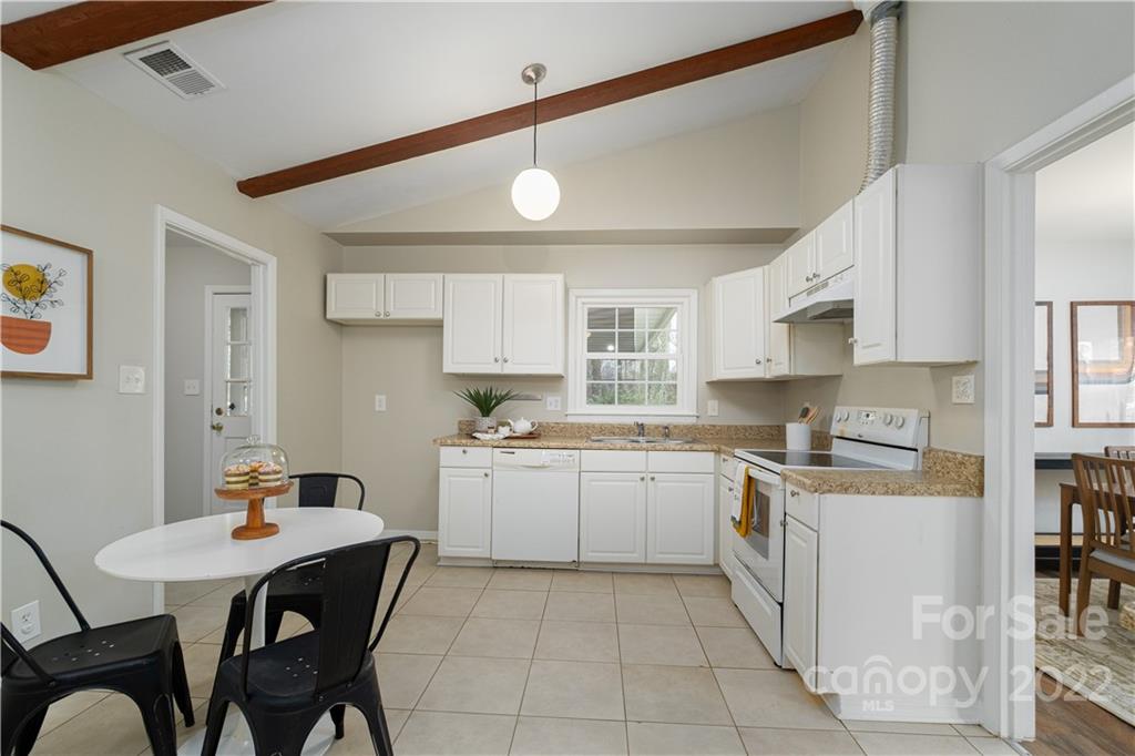 6821 Old Post Road Charlotte, NC 28212 - Photo 8 of 19 Gallery Image 8