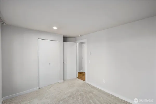 $845,000 | 6121 Northeast 175th Street, Unit A402, Kenmore, WA 98028