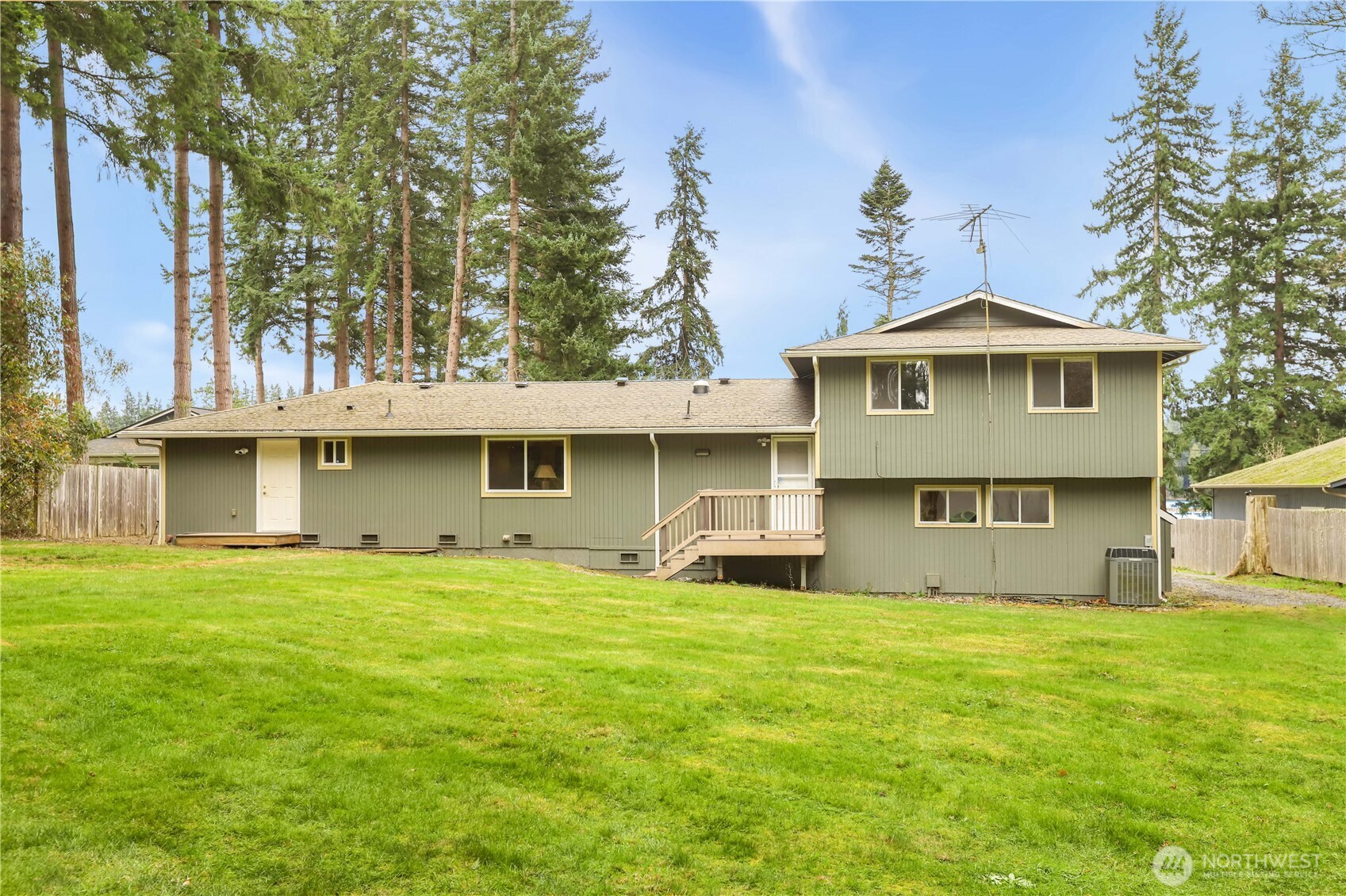 2213 Lakewood Road Arlington, WA 98223 - Photo 32 of 40