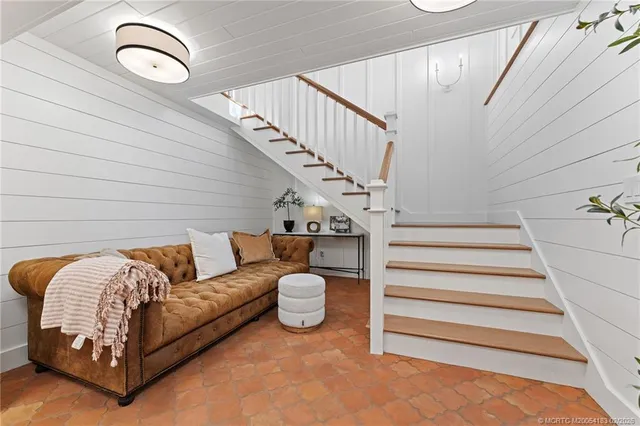 $5,775,000 | 116 South Sewalls Point Road, Sewall's Point, FL 34996