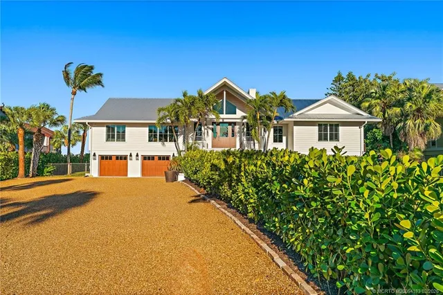 $5,775,000 | 116 South Sewalls Point Road, Sewall's Point, FL 34996