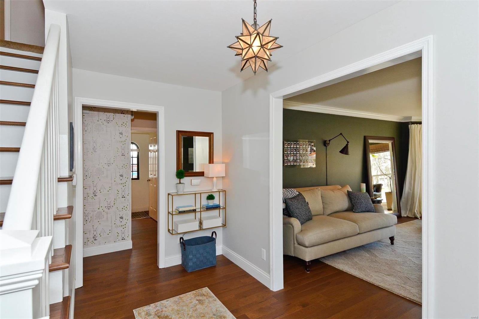 734 Stump Road St. Louis, MO 63131 - Photo 14 of 49 Gallery Image 14