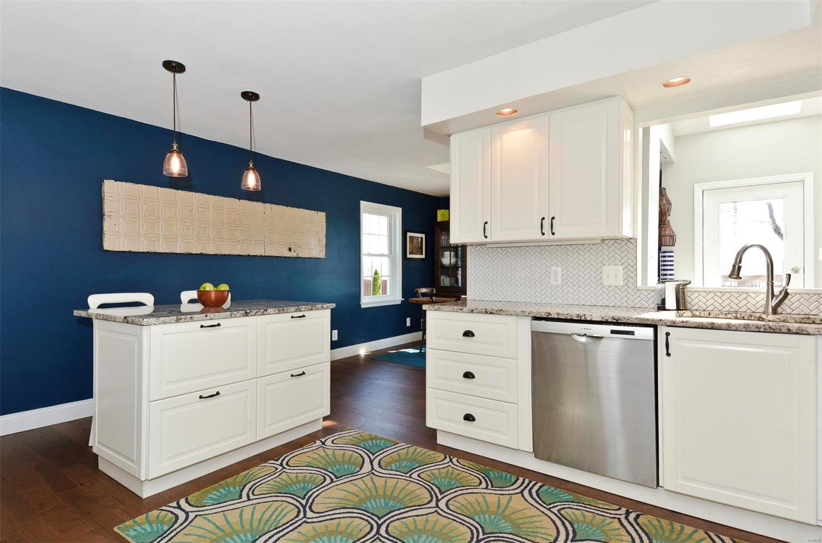 734 Stump Road St. Louis, MO 63131 - Photo 3 of 49 Gallery Image 3