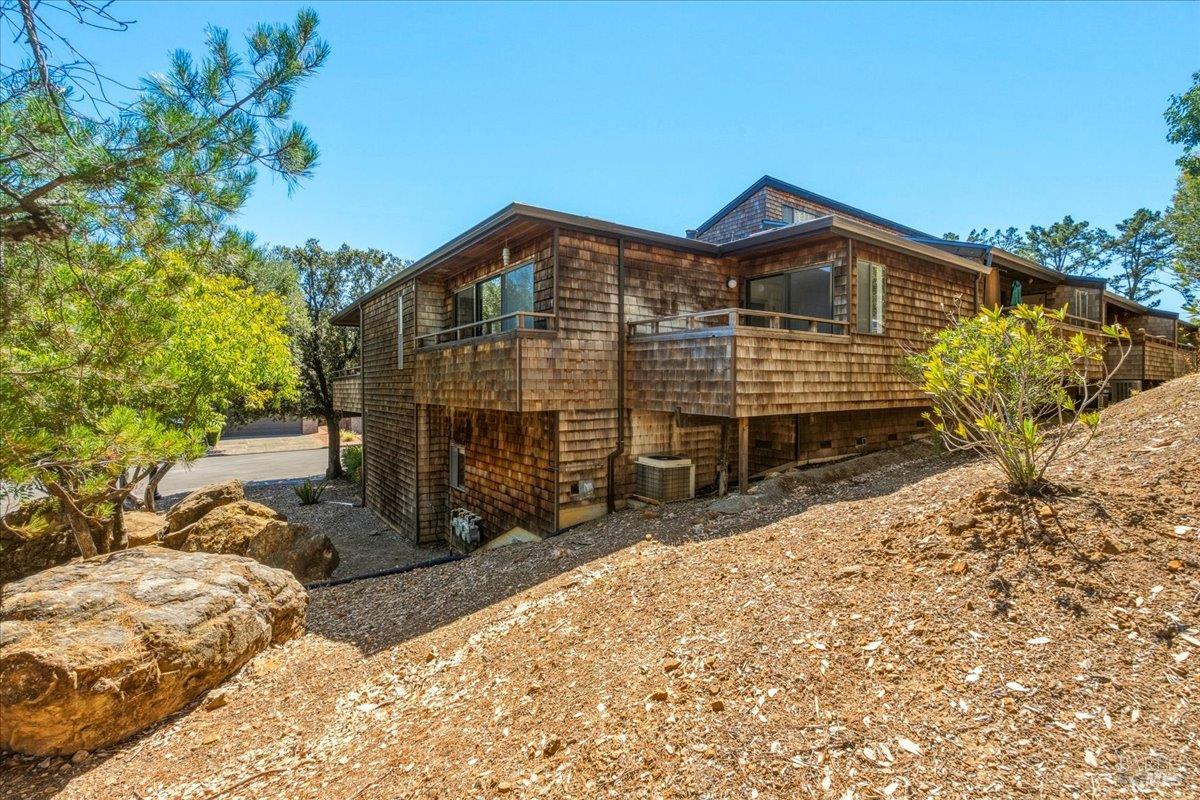 316 El Faisan Drive San Rafael, CA 94903 - Photo 25 of 28