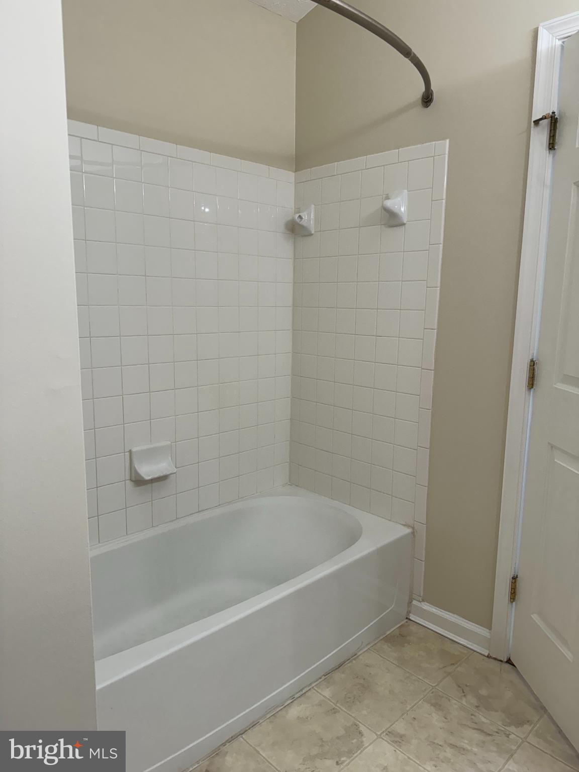 2429 Knapps Way Odenton, MD 21113 - Photo 21 of 27 Primary Bathroom
