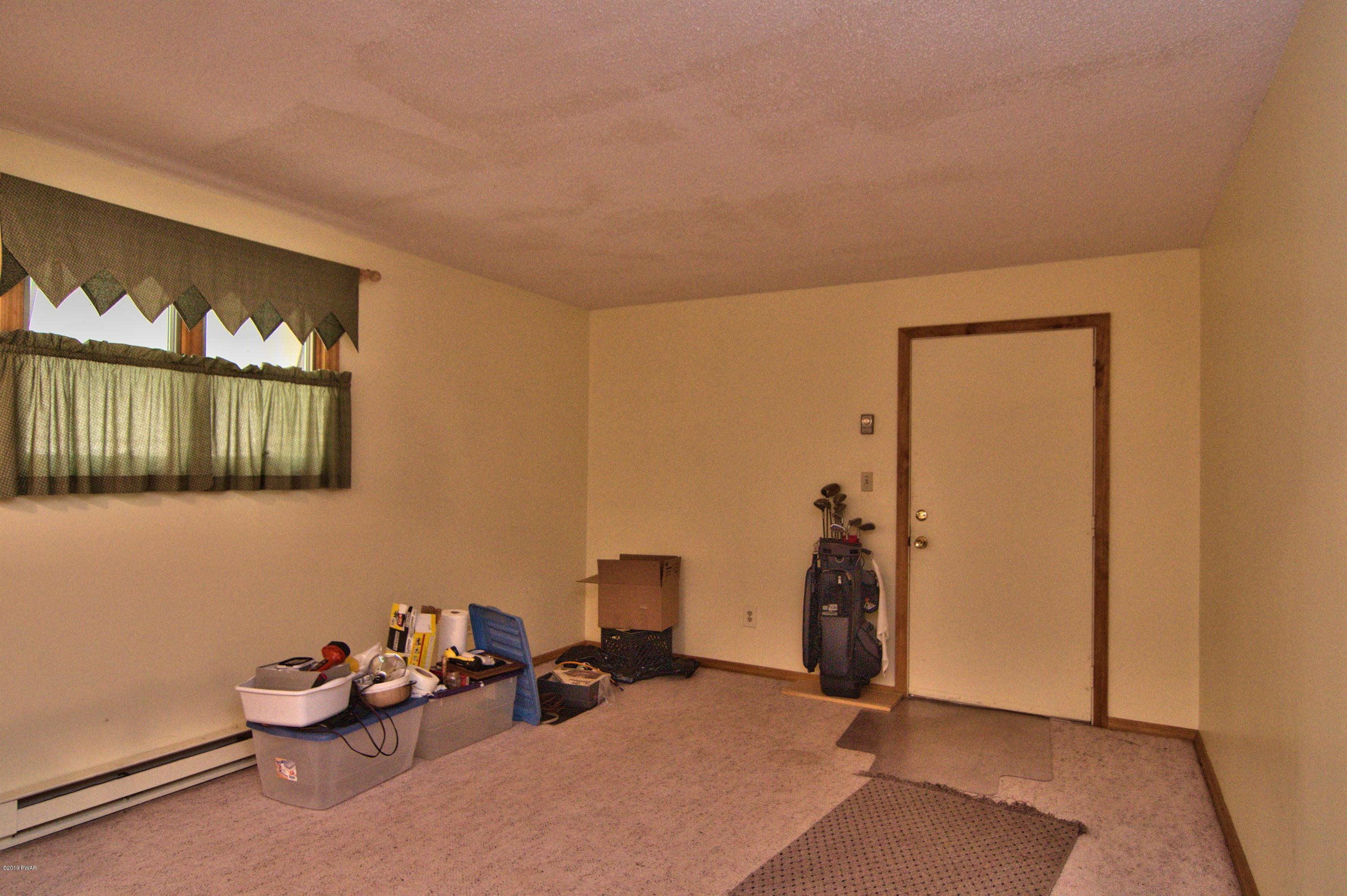 237 Ridgewood Circle Lake Ariel, PA 18436 - Photo 17 of 22 21-Photo