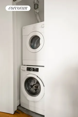 $2,270,000 | 52 East End Avenue, Unit 23A | Upper East Side