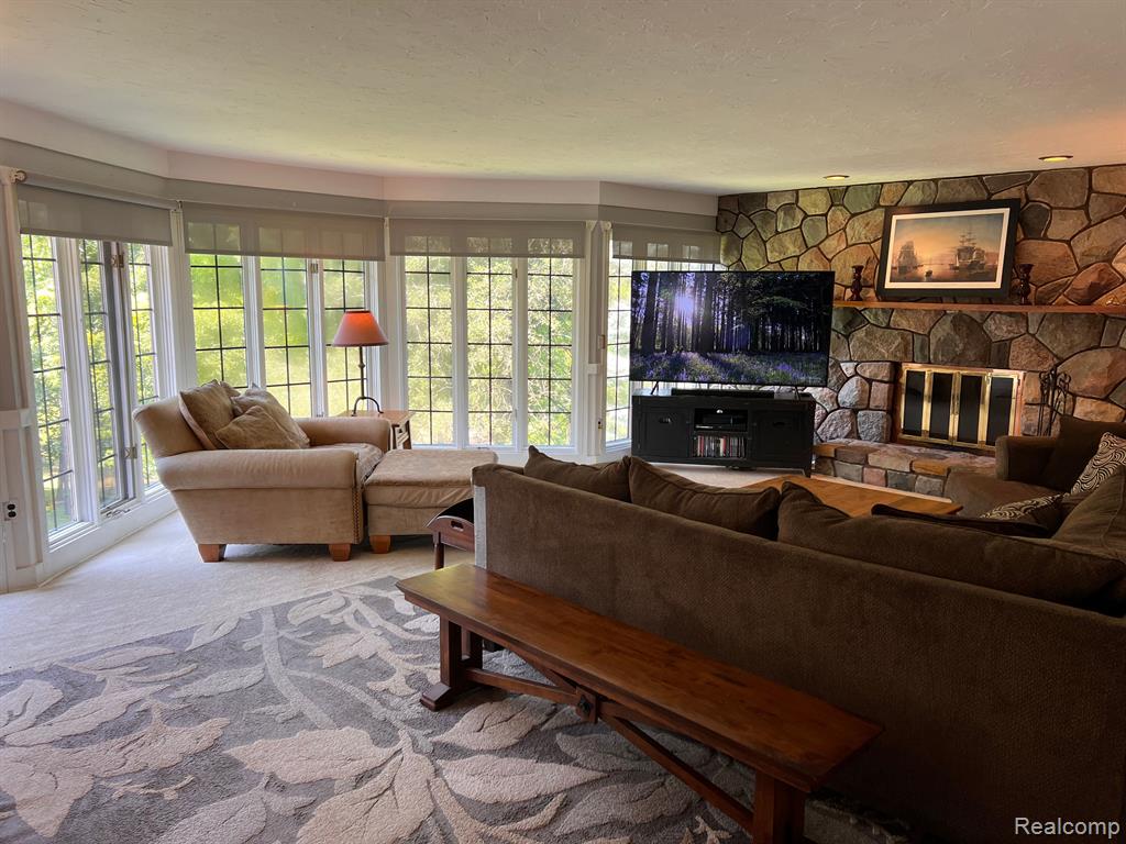 3384 Greenspring Lane Rochester Hills, MI 48309 - Photo 18 of 58